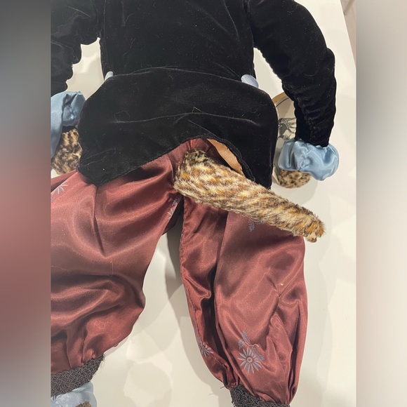 Handmade Cat by BC Artist Diane Jordens - Picture 9 of 16